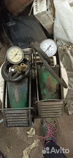 Насос автомобильный