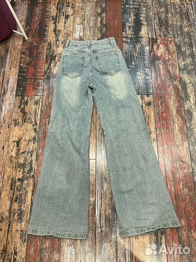 Джинсы женские