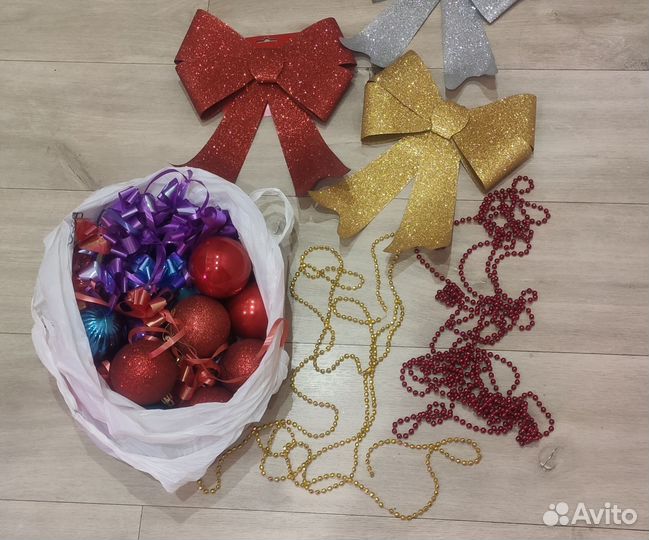 Новогодние украшения