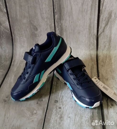Кроссовки Reebok размер 33