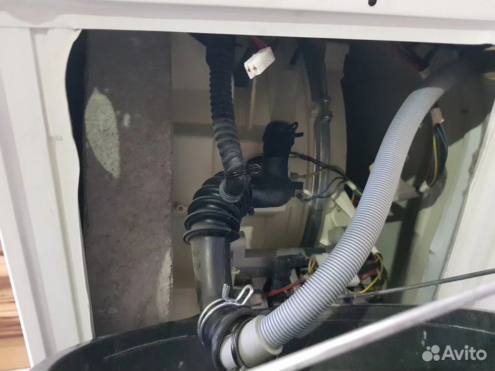 Ремонт стиральных машин, посудомоек, холодильников