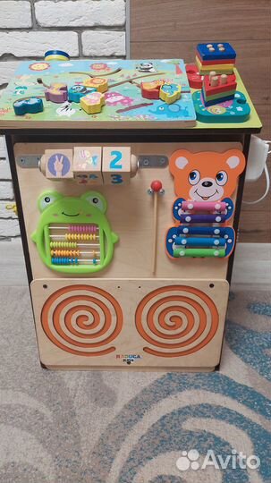 Бизиборд бизидом