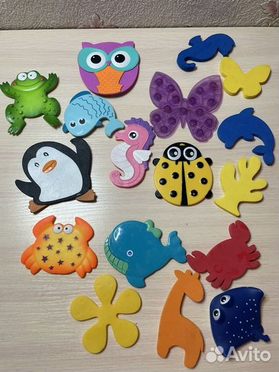 Игрушки для купания в ванной