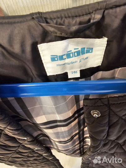 Продам куртку для девочки