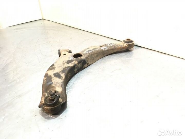 Рычаг поперечный передний левый Mazda Familia