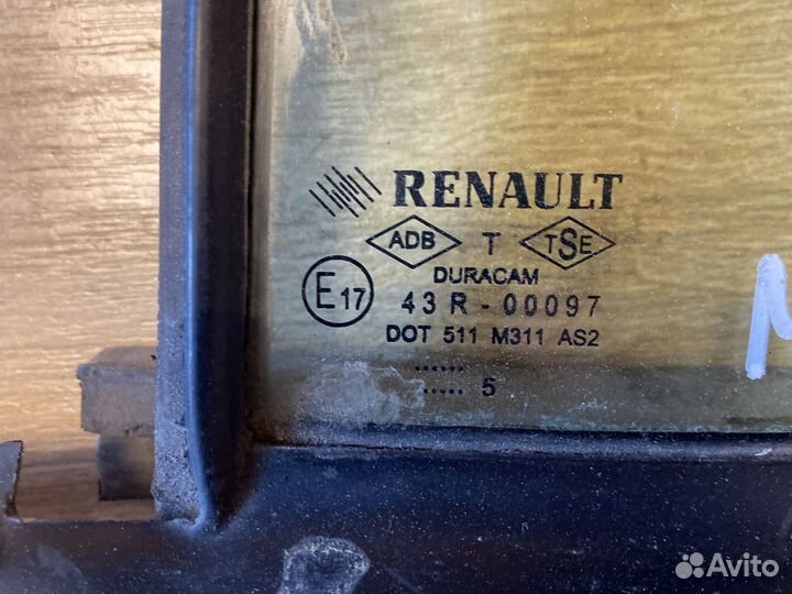 Renault megane 2 седан задняя левая форточка двери