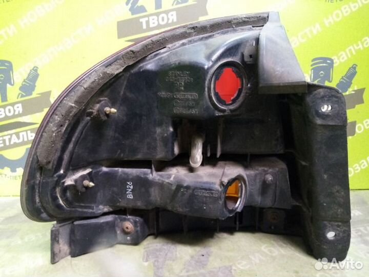 Фонарь правый Mazda 626 GE лифтбек 2.5 V6 1994