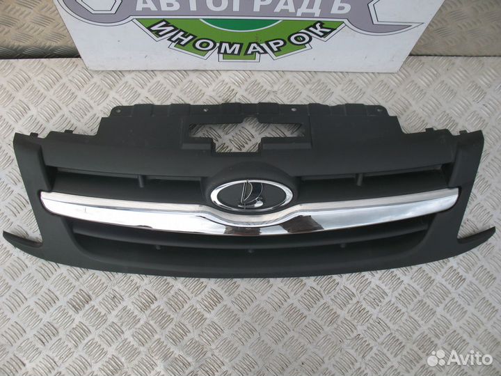 Решётка радиатора в сборе Лада Гранта 2190