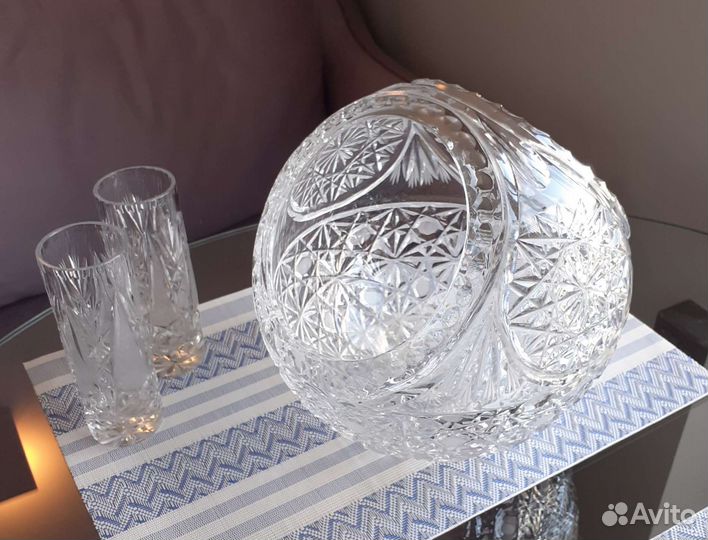 Хрустальные вазы, 6 штук