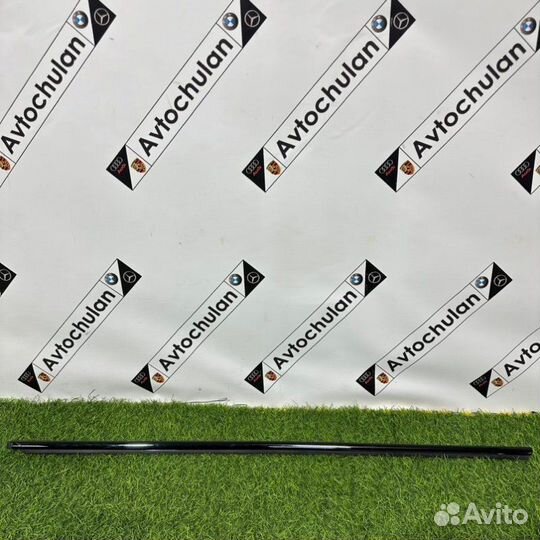 Молдинг двери правый Bmw 2-Series F87 2018