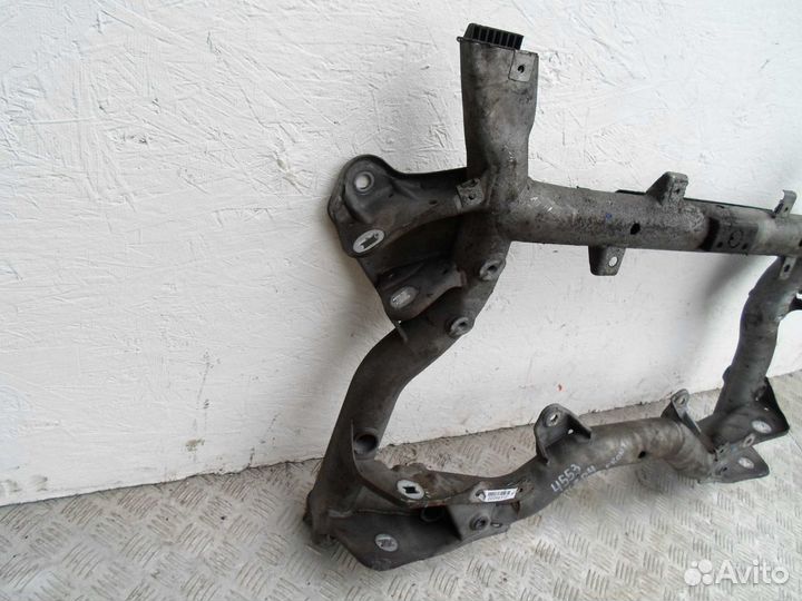 Подрамник Mercedes C-klasse W204