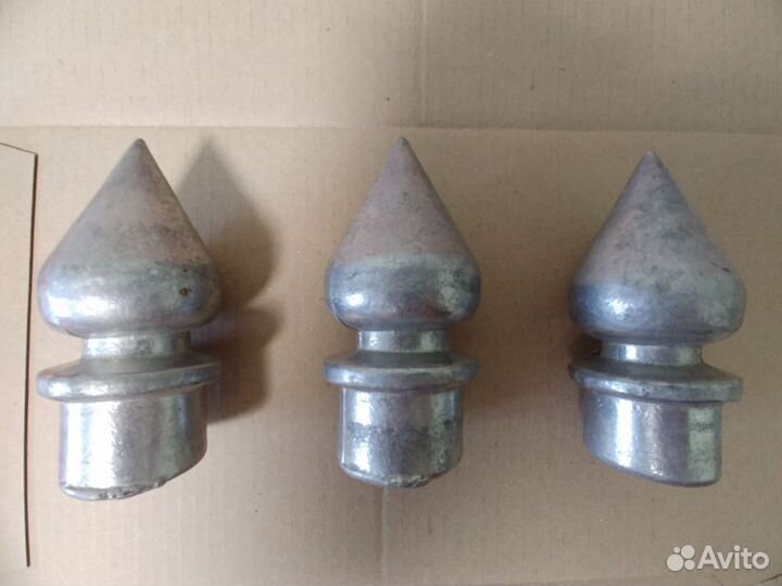 Декоративные наконечники на столбы новые