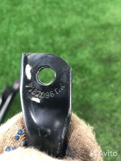 Распорка кузова передняя правая Bmw 5 F10 N52B25