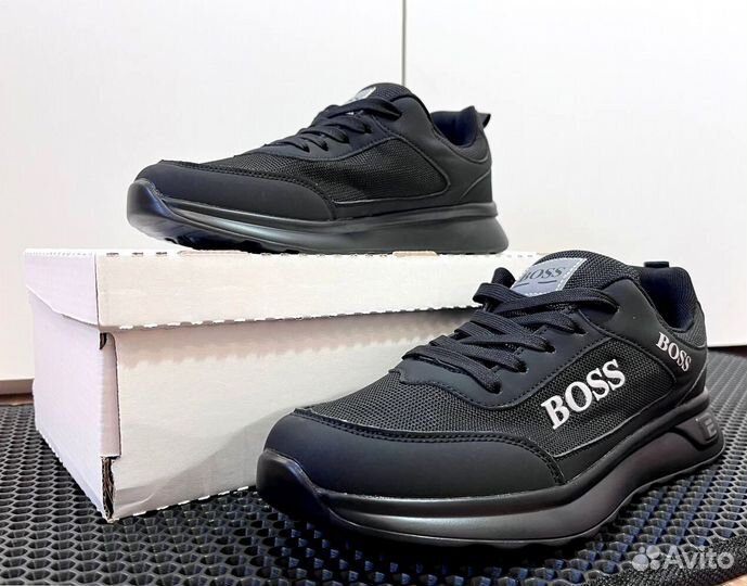 Кроссовки Boss осенние