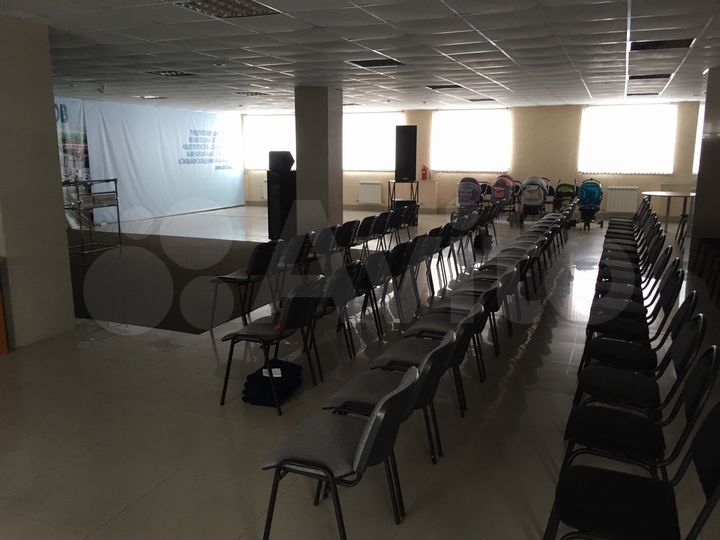 Помещение свободного назначения, 800 м²