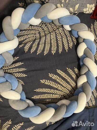 Бортик коса в кроватку