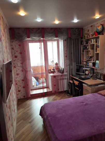 2-к. квартира, 57 м², 4/9 эт.