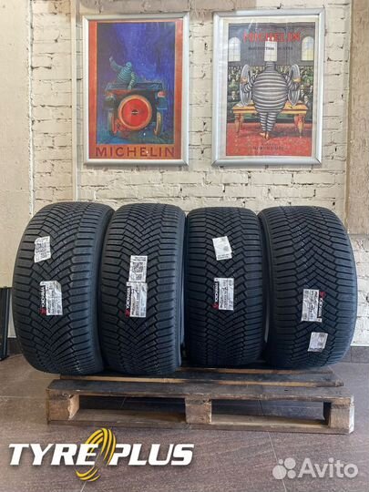 Yokohama BluEarth Winter V906 315/30 R22 и 285/35 R22 107W