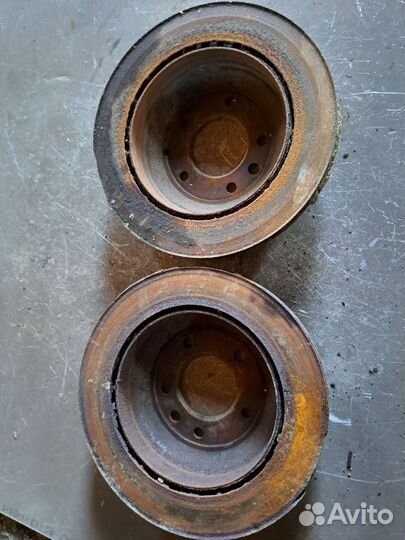 Диск тормозной задний на Porsche Cayenne 955