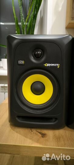 Студийные мониторы колонки Krk rokit 6 g3
