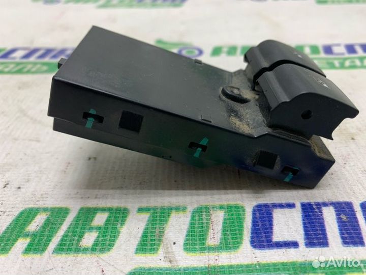 Блок управления стеклоподъёмниками передний Opel