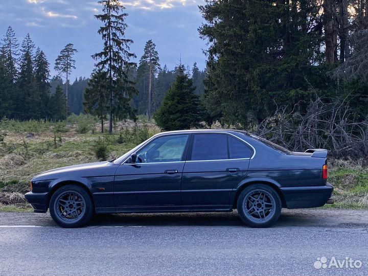 BMW 5 серия 2.5 МТ, 1988, 300 000 км