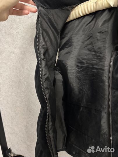 Жилетка женская безрукавка