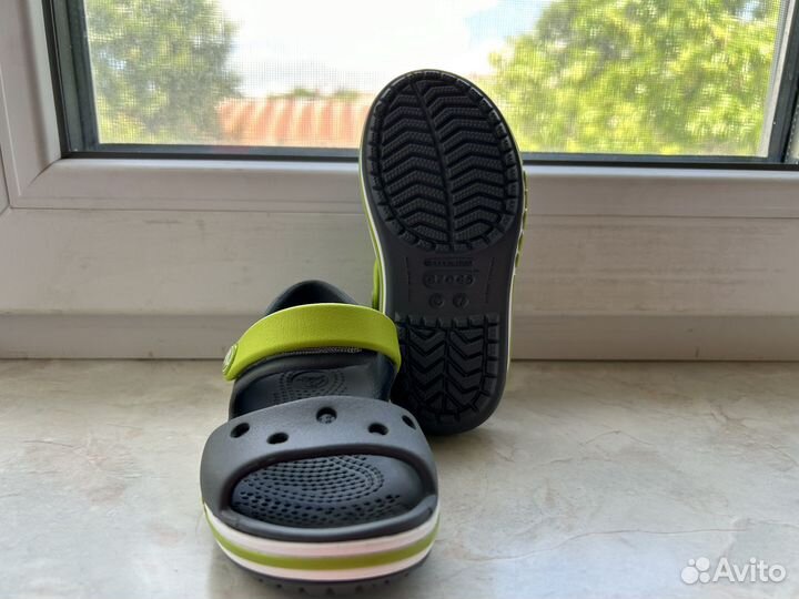 Crocs сандали детские