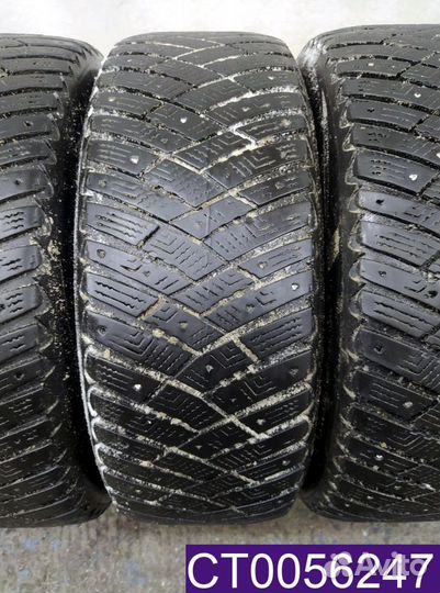Goodyear Ultragrip Ice Arctic 215/60 R16 96T