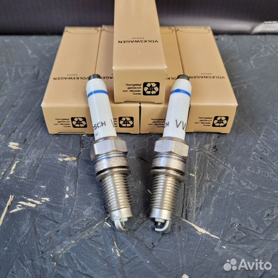 Свечи зажигания Volkswagen Polo/Skoda Rapid