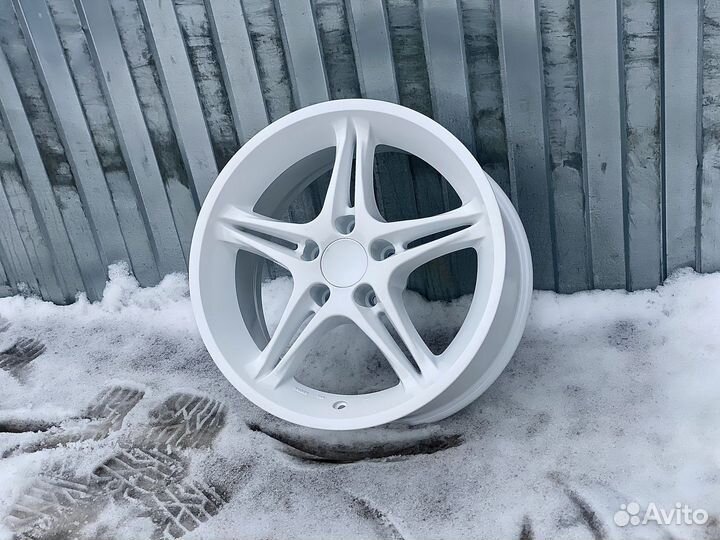 Диски Advan AVS VS-5 R17 5/114.3 Разноширь