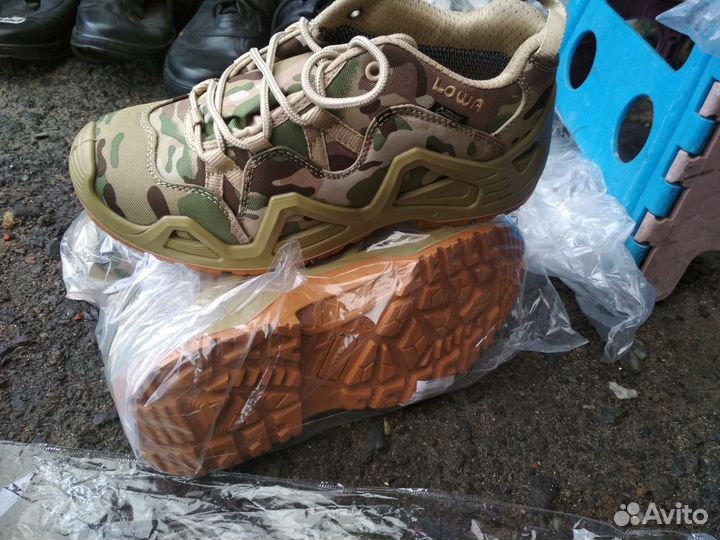 Кроссовки тактические Магнум