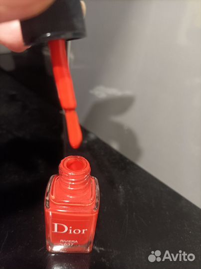 Лак для ногтей Dior