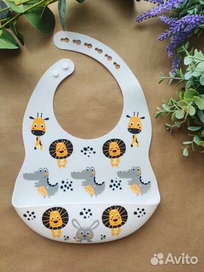 Нагрудник силиконовый новый