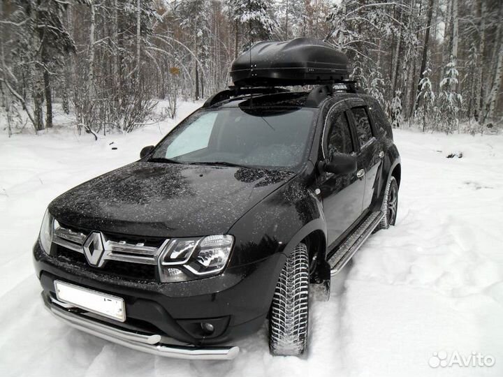 Бокс Turino черный матовый на Renault Duster