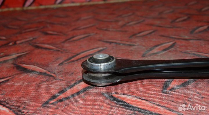 Рычаг задней подвески поперечный Audi A4 A5 Q7 4M