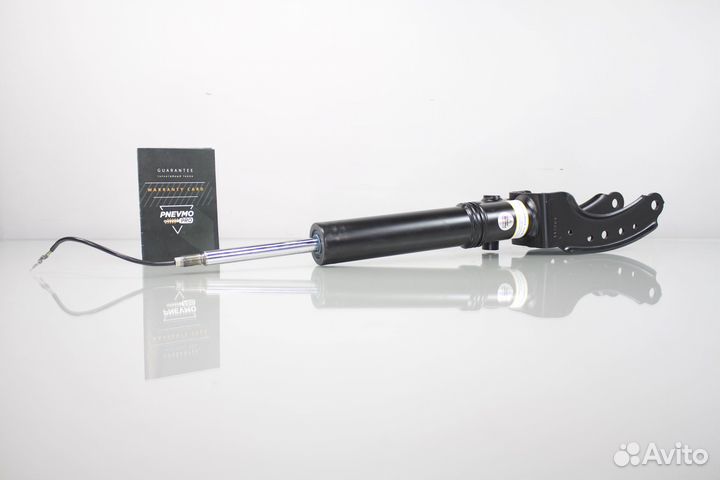 Амортизатор передний Порше Кайен 958