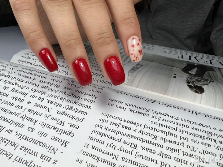 Маникюр, педикюр