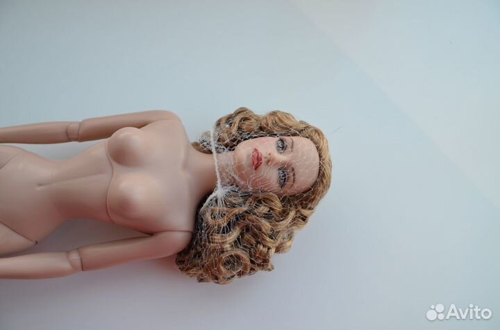 Кукла Tonner Tyler Wentworth Central Park Stroll S