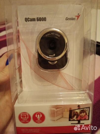 Веб-камера Genius QCam 6000