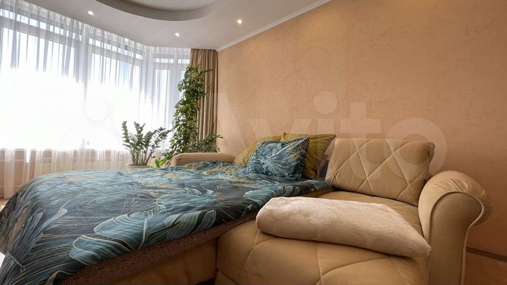 1-к. квартира, 53 м², 11/12 эт.