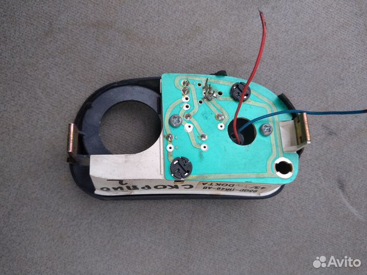 Накладка под переключатель света Ford Scorpio