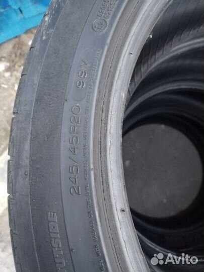 Michelin Latitude Sport 245/45 R20 и 275/40