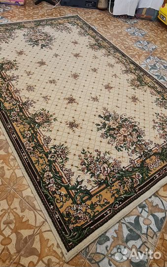 Ковер бу шерстяной