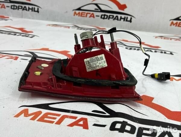 Фонарь задний задний правый Citroen С4 седан(B7)