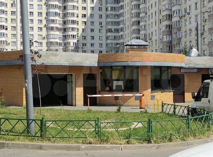 Машиноместо, 18 м²