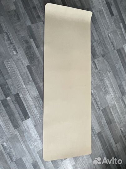 Коврик для финтеса и отдыха