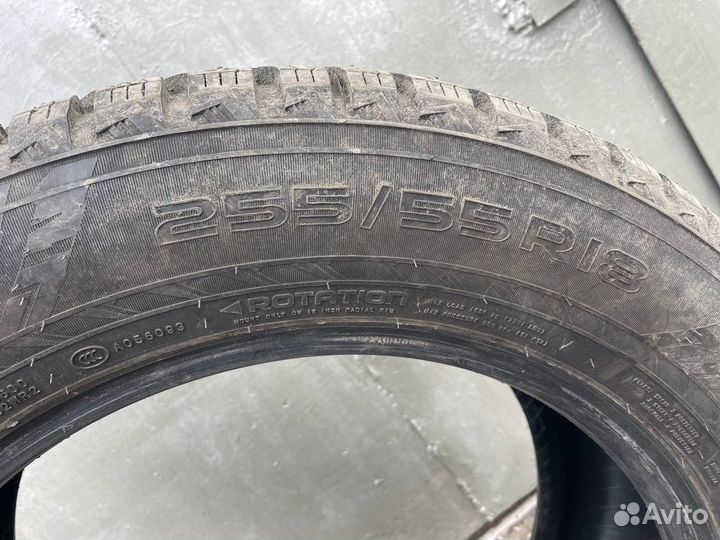 Nokian Tyres Hakkapeliitta 10p SUV 255/55 R18 27M