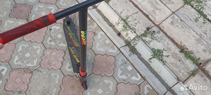 Трюковой самокат KMS disko