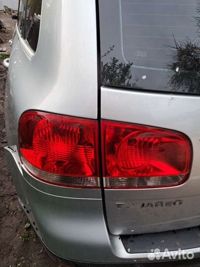 Задние фонари на Volkswagen Touareg 2004 г.в